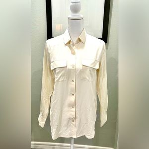 Everlane Creamy Silk Blouse. Size 00 NWT